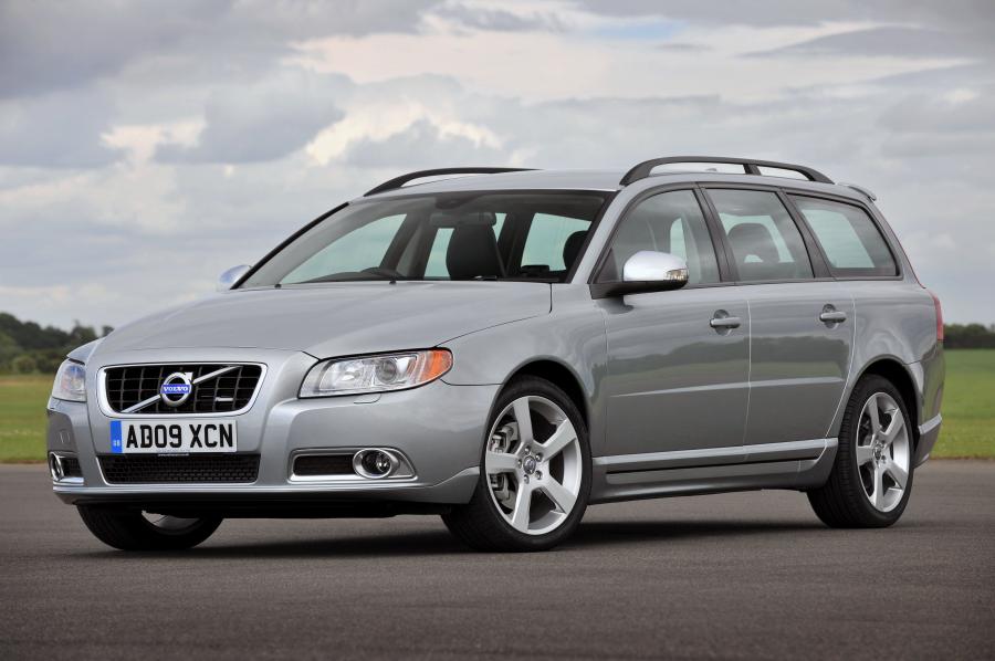  Volvo V70 2010 года  (фото 43 из 62)